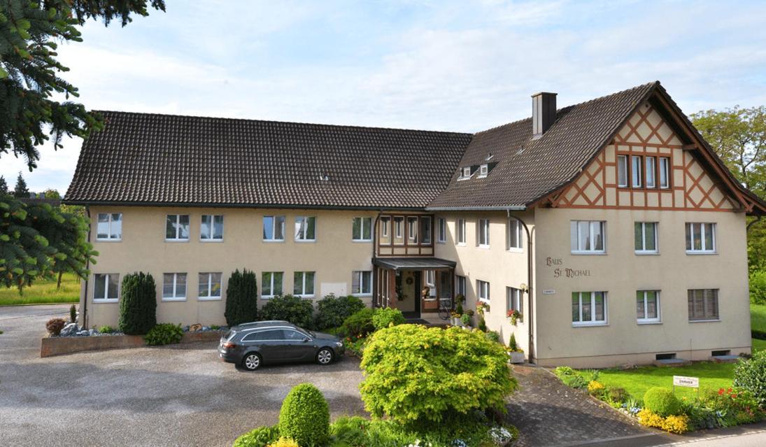 Haus St.Michael Hotell Dozwil Exteriör bild